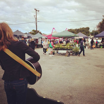 Albany Farmers Market - Buskers